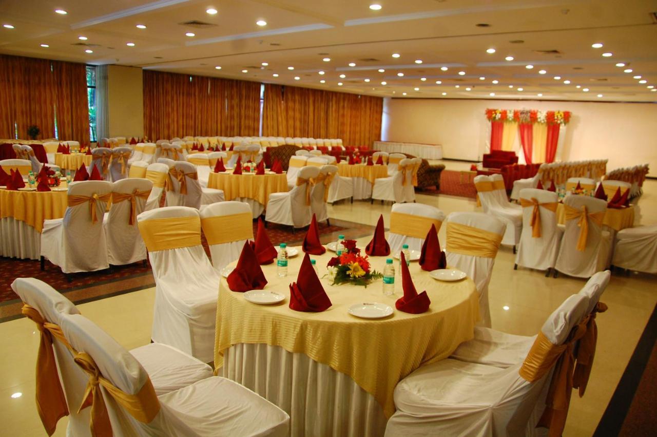 Hotel Shivalikview Чандигарх Экстерьер фото